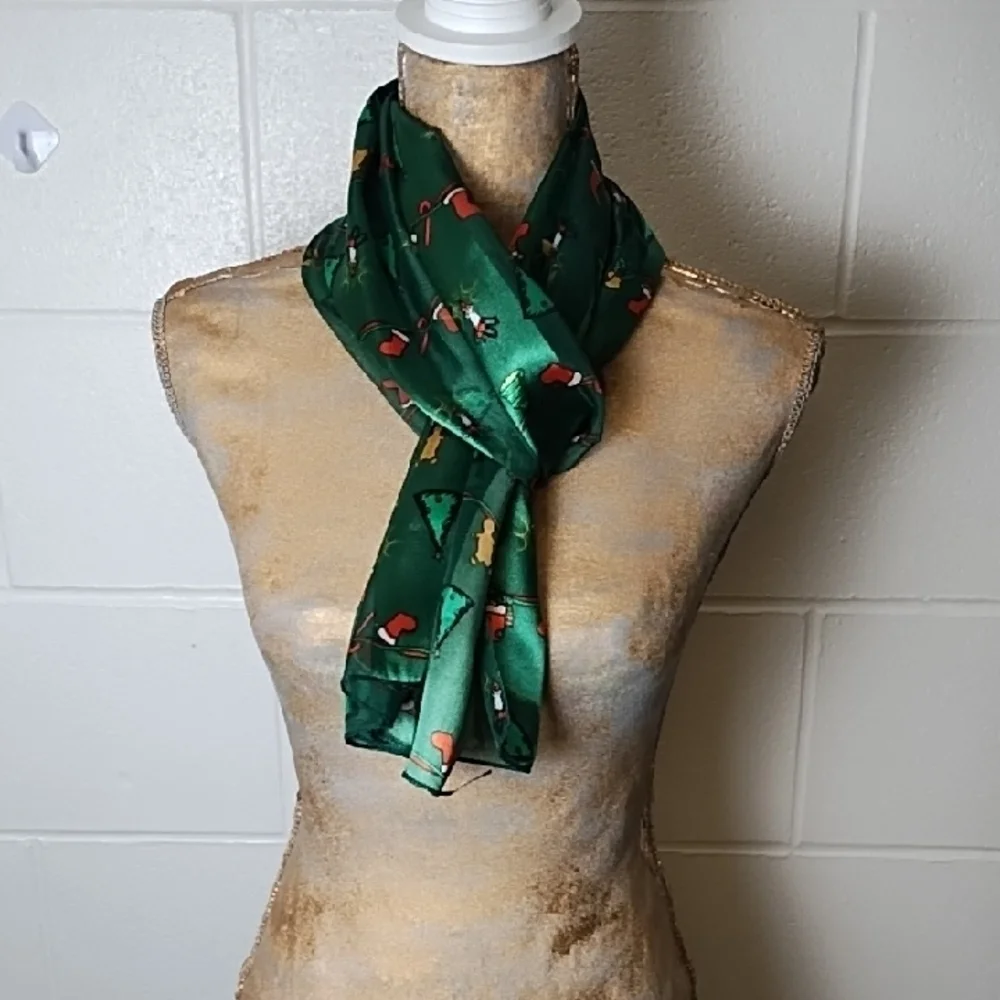 Dark Green Silk Feel Christmas Print Long Scarf 58